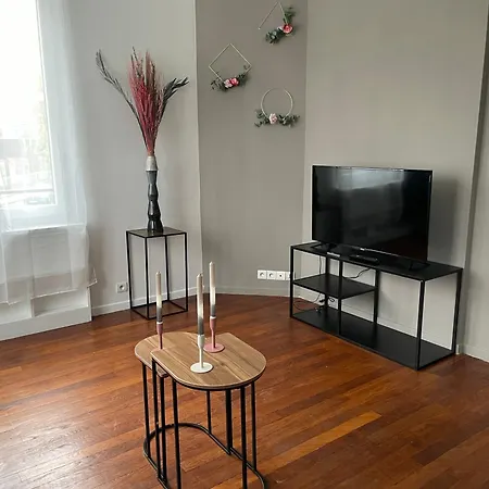 Visiter Et Travailler Pres De Paris - Kalula Apartament